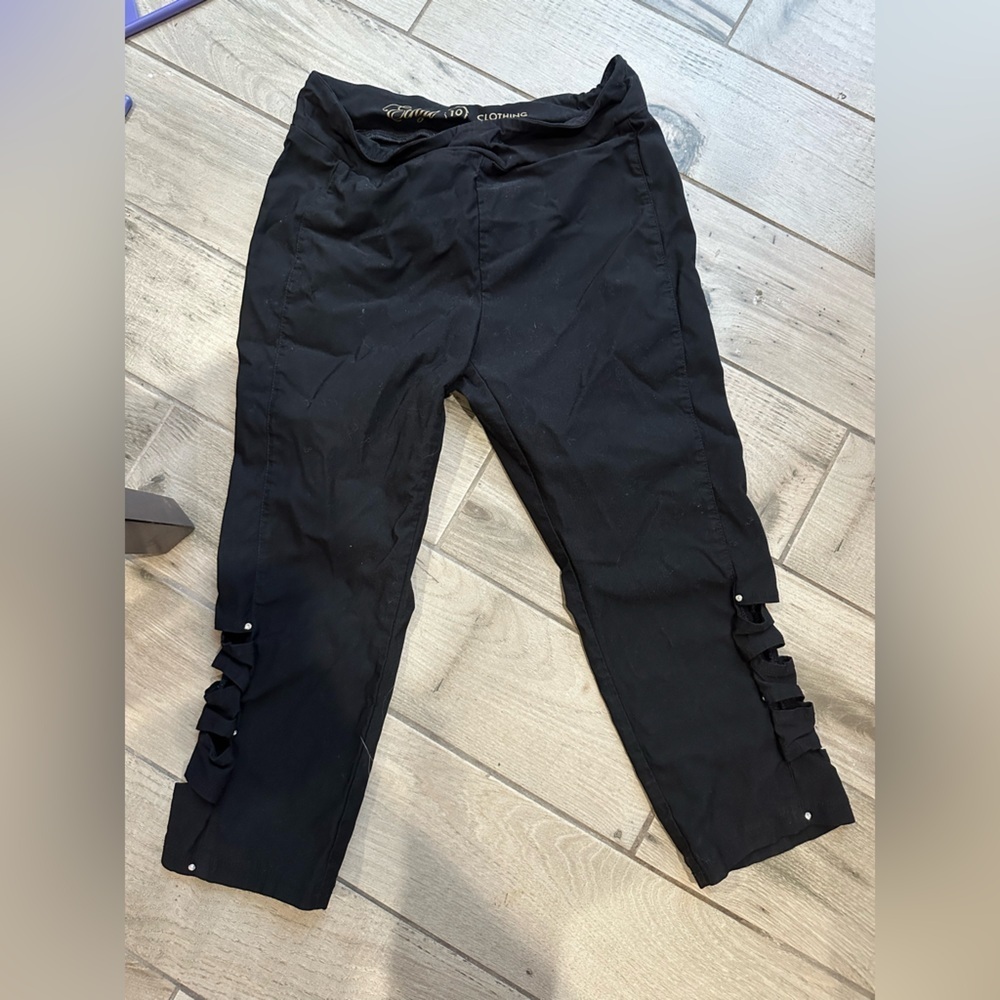 Elegant Black Capris with Rhinestone Accents